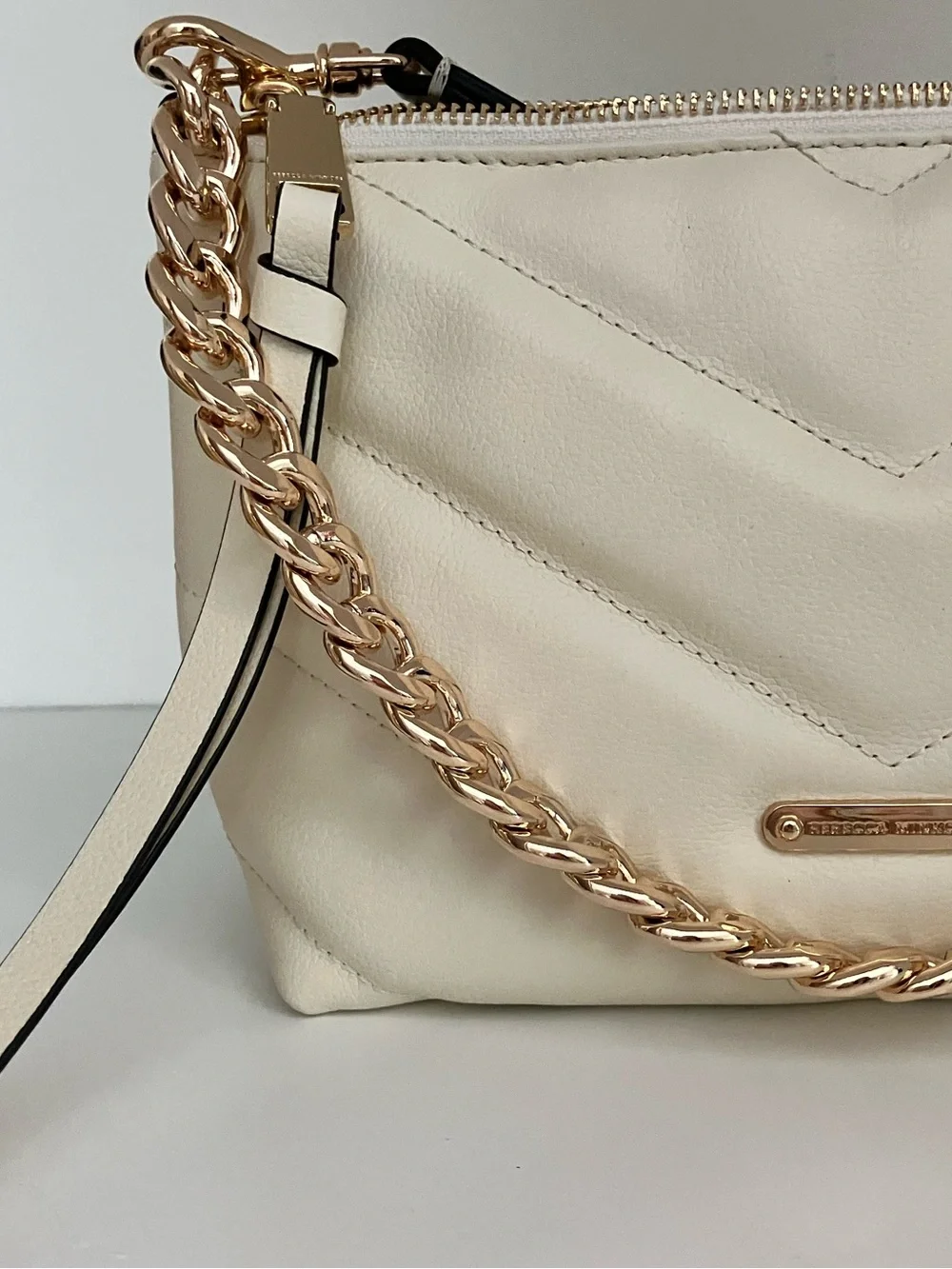 NWT Rebecca Minkoff Edie Cream Leather Crossbody with Gold Chain Strap